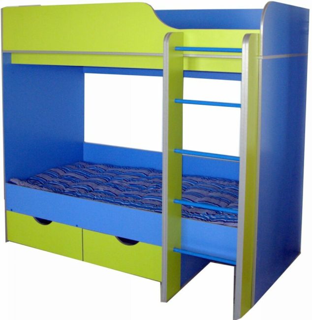 кровать детская двухярусная в Караганде