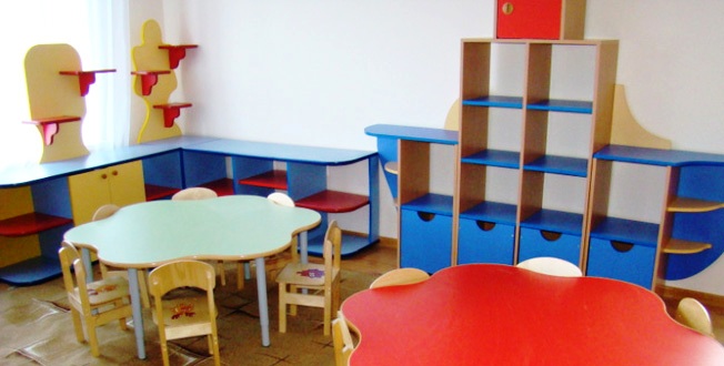 стол детский Ромашка в Караганде